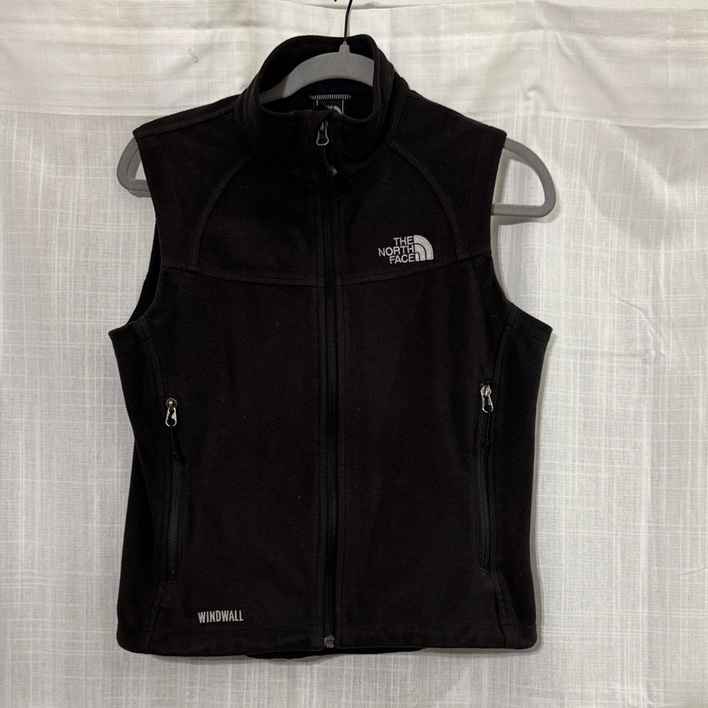 The North Face Black Windwall Vest